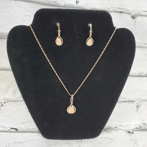 Rose Tone Swirl Earring and Necklace Set - Picture 4 of 6